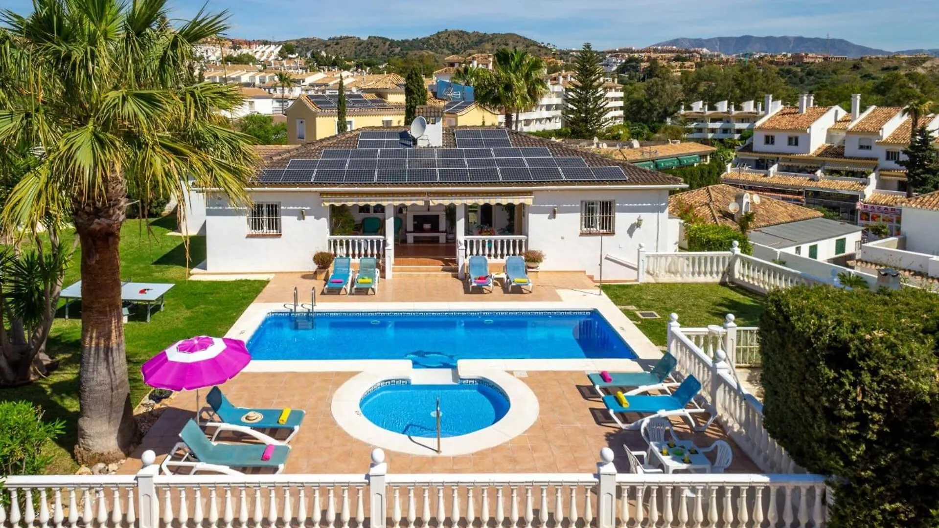 Villa Aran by Villa Plus Sitio de Calahonda İspanya